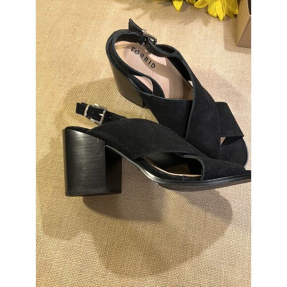 Torrid Black Slingback Suede Chunky Block Heels Women's 10 Wide - Picture 4 of 8